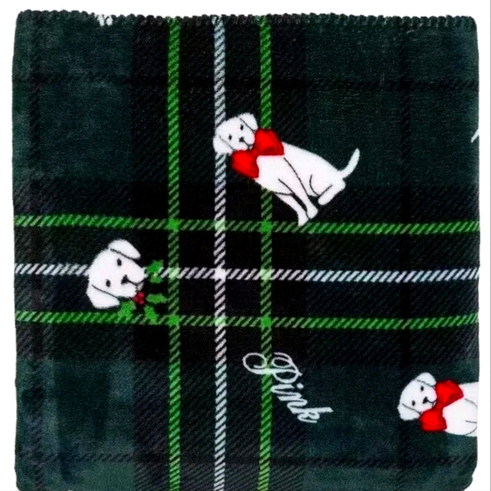 VICTORIA'S SECRET Holiday Blanket Cozy 50X60 NEW Green Christmas Dog
